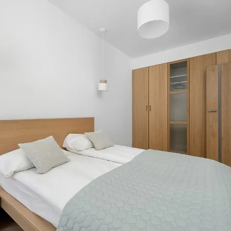 Komfortowy Z Tarasem Widokowym We Wroclawiu By Renters Διαμέρισμα Βρότσλαβ